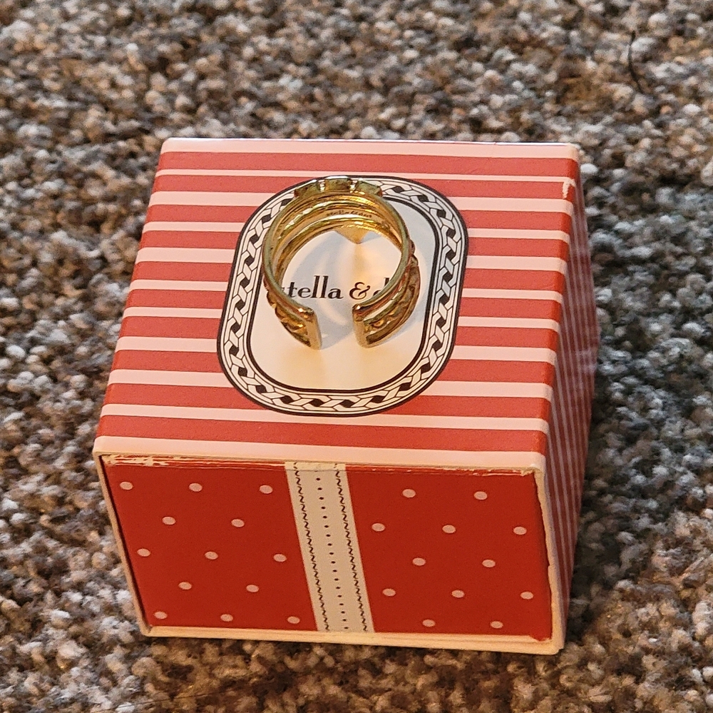 Stella & Dot Triple Ring - Picture 11 of 16